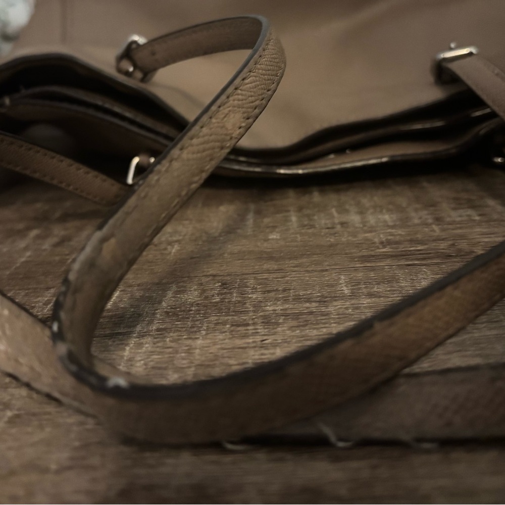Coach Purse - Picture 11 of 12